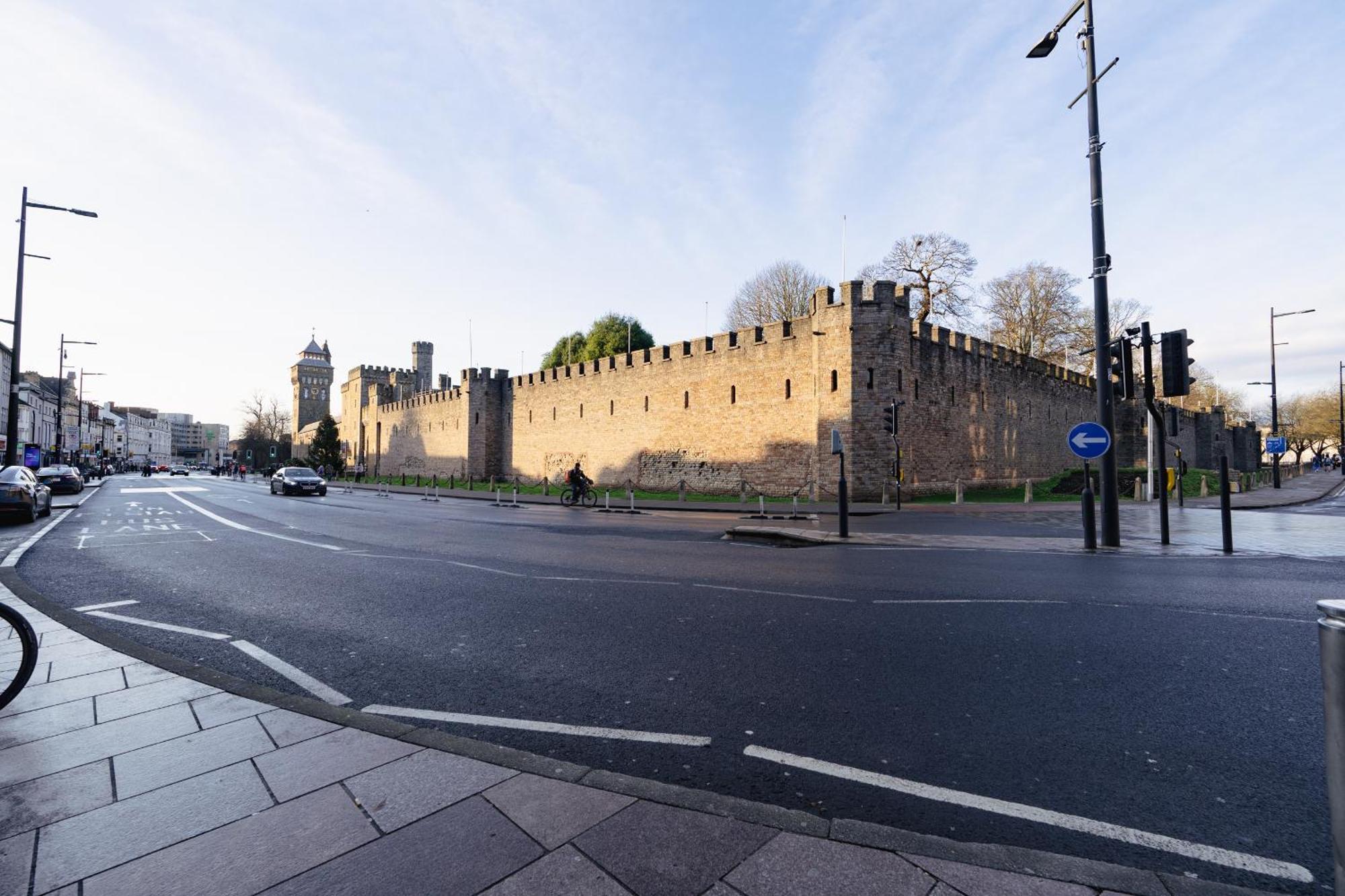 Luxury Apartments In Cardiff City Centre Bagian luar foto